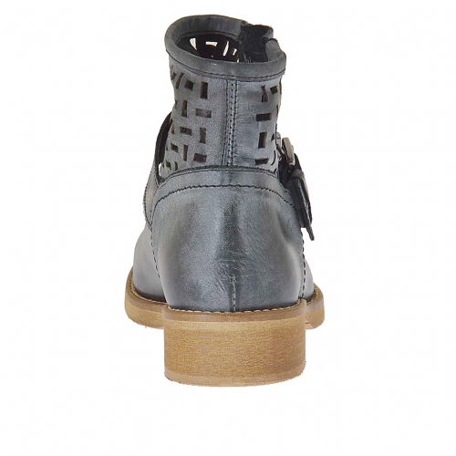 Botines perforados para mujer con hebilla y cremallera en piel anticada  negra
